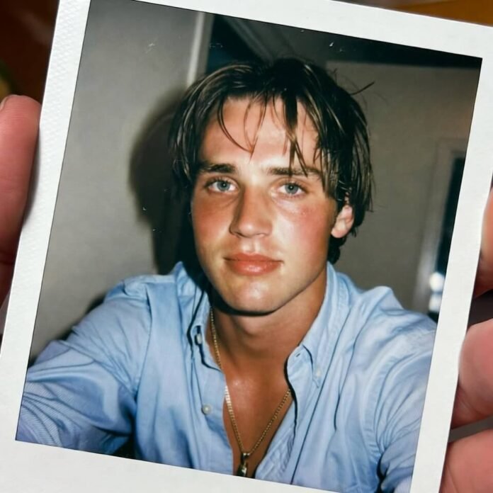 Sweaty volunteer selfie after shift, pretending to be job-ready.